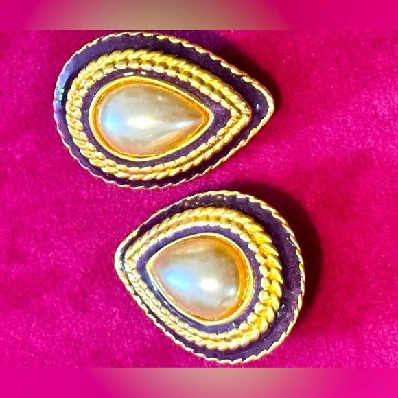 TEARDROP Clip On Earrings Faux Pearl Purple Glitter Inlay Gold Tone 0630 Y - Picture 1 of 6